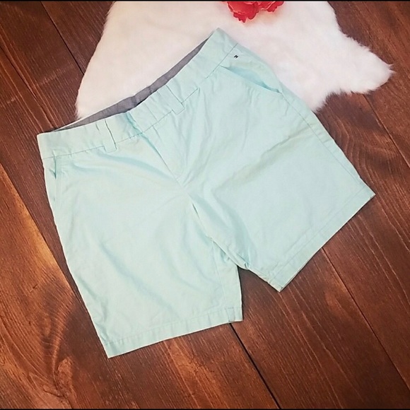 Women’s Tommy Hilfiger Chino Shorts - Picture 1 of 4